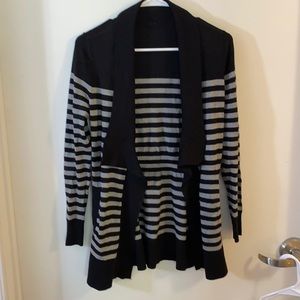 Sweater with pockets